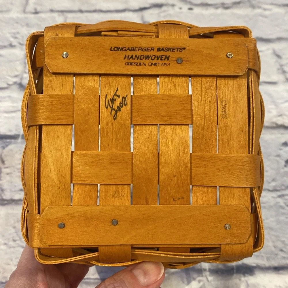 2002 Longaberger Tarragon Booking Basket (11830)